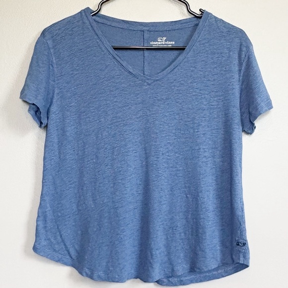 Vineyard Vines Tops - VINEYARD VINES Relaxed Fit Linen Short Sleeve Tee V-Neck Blue Size XS